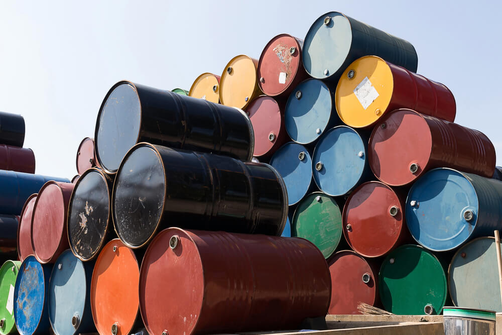 Wibest – Oil and Petroleum: Crude oil barrels stacked together 
