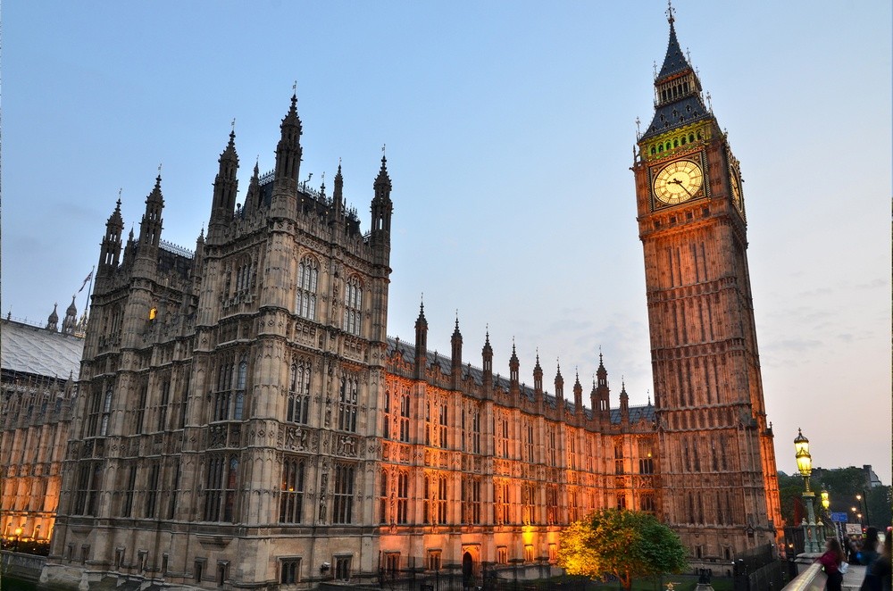 Wibest – Parliament: The UK Parliament and the Big Ben in London.