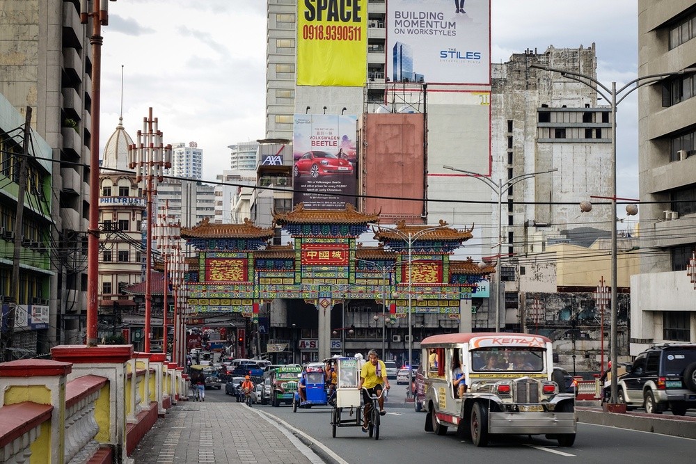Wibest – Maynila: The iconic busy street of China town, Manila, Philippines.